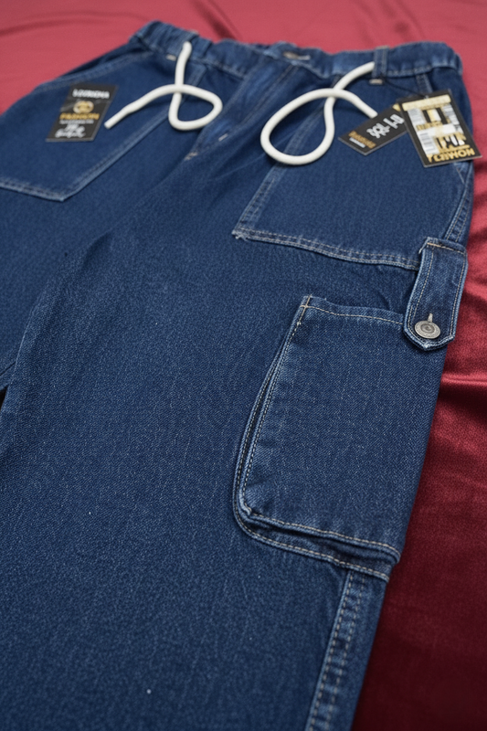 Dark blue cargo jeans